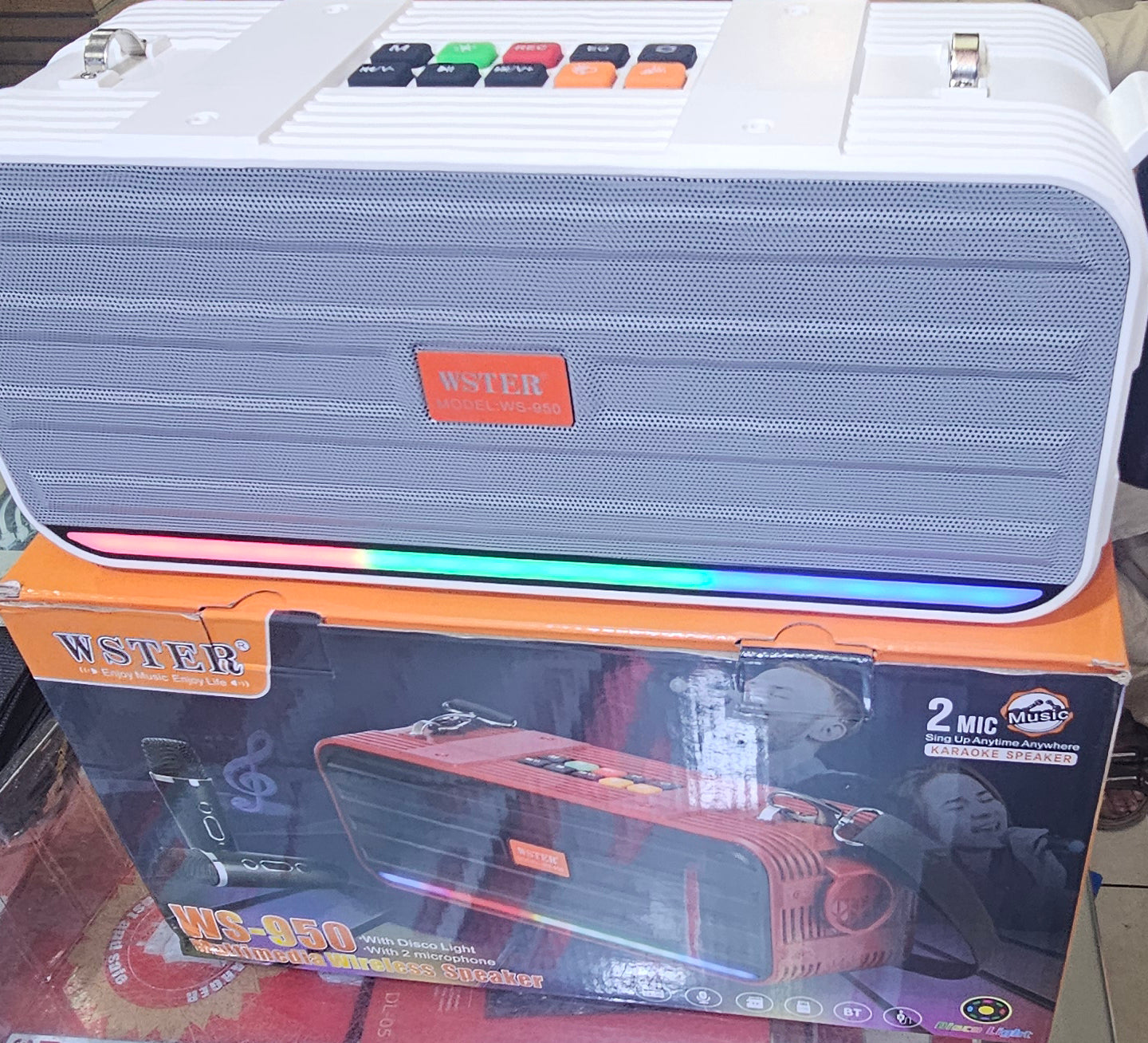 WSTER WS-950 Speaker system with 2 wireless Mics | KAROAKE setup | beatbox design with fun features built-in | Reliable build quality and long lasting battery