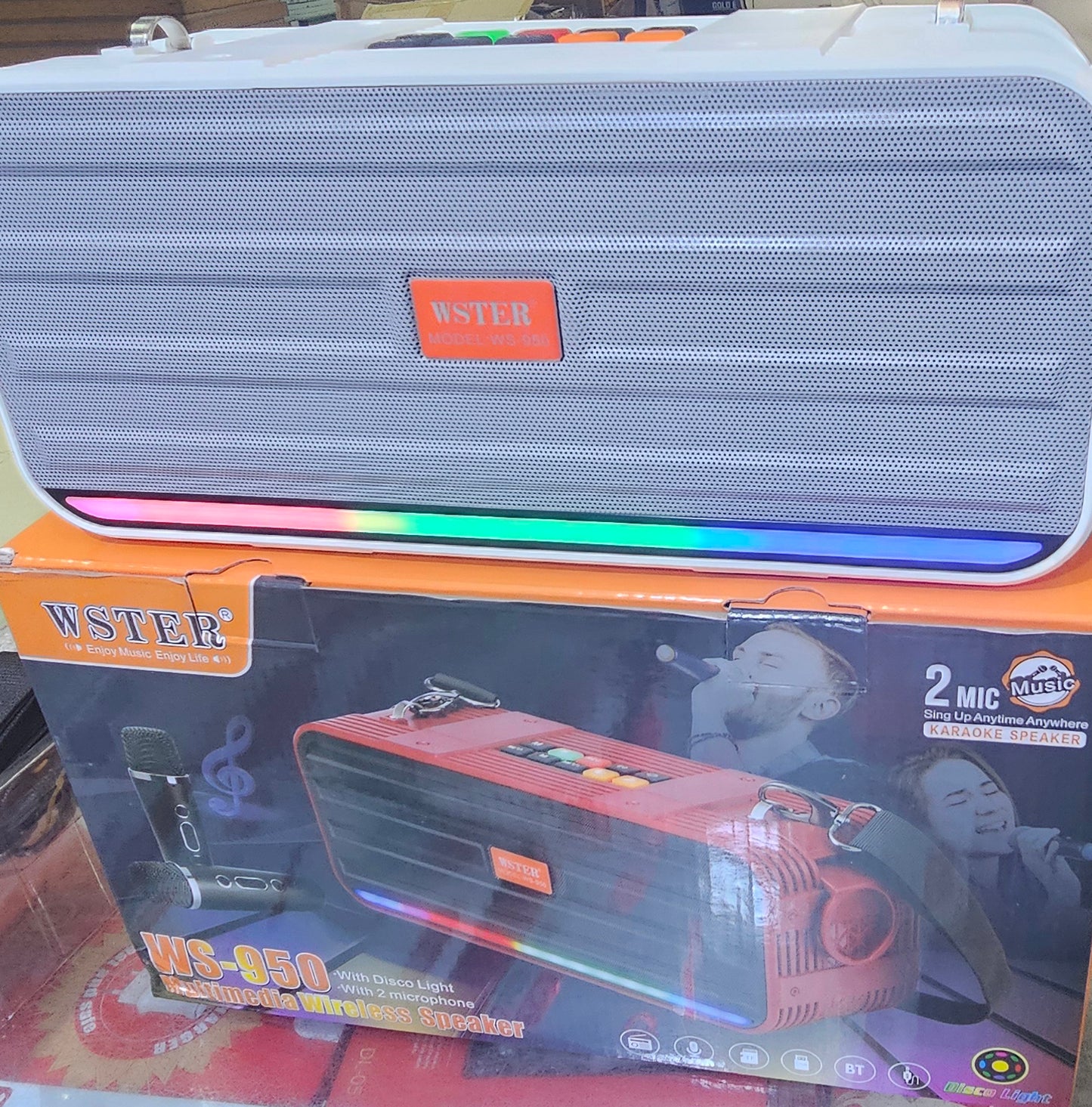 WSTER WS-950 Speaker system with 2 wireless Mics | KAROAKE setup | beatbox design with fun features built-in | Reliable build quality and long lasting battery