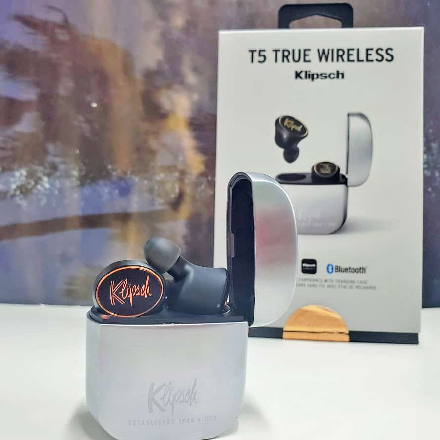 Klipsch T5 1st gen Active Noise Cancelling ANC True Wireless Earphones in Gunmetal with AI Hands-Free Operation, Bluetooth 5.0, Best Fitting Earbuds with Patented Comfort, and a Wireless Charging Case
